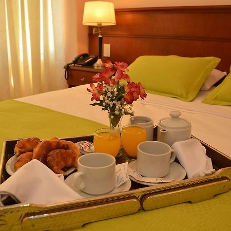 Realnoa Hotel Tartagal 外观 照片